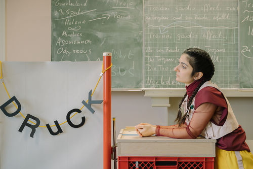Theater im Klassenzimmer: „DRuCK“ zu Besuch in der Klasse 8e